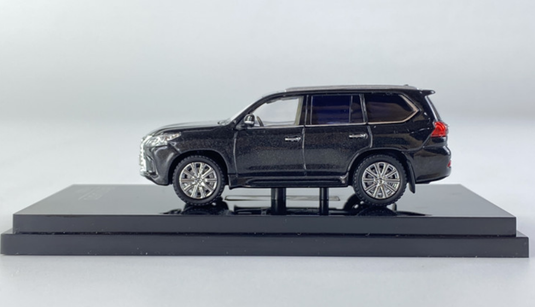 Die Cast Lexus 570 | 1:32 Scale (Black)